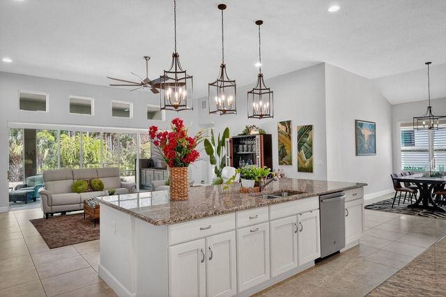 844 CREEKWOOD DRIVE, Ormond Beach, FL 32174