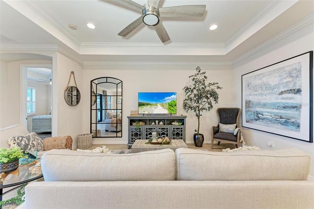 228 MARAVIYA BOULEVARD, Nokomis, FL 34275