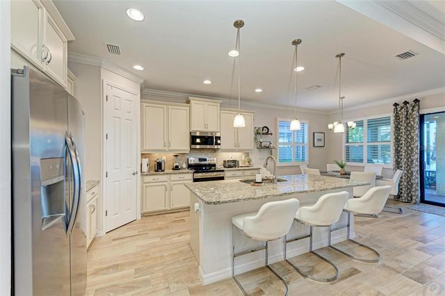 228 MARAVIYA BOULEVARD, Nokomis, FL 34275