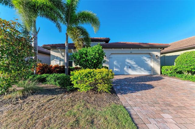 228 MARAVIYA BOULEVARD, Nokomis, FL 34275