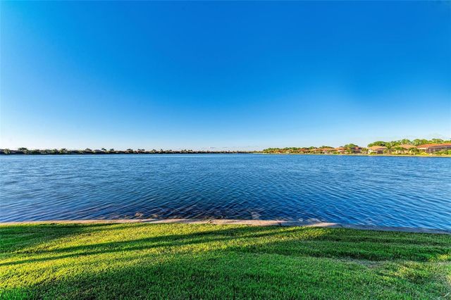 228 MARAVIYA BOULEVARD, Nokomis, FL 34275
