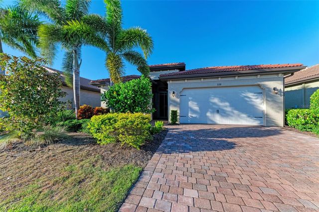 228 MARAVIYA BOULEVARD, Nokomis, FL 34275