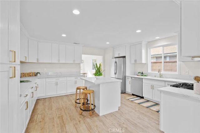 18725 Covello, Reseda, CA 91335