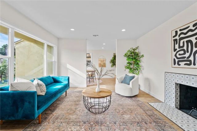 18725 Covello, Reseda, CA 91335