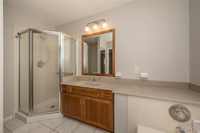 3052 Wood Poppy Drive, Florissant, MO 63031