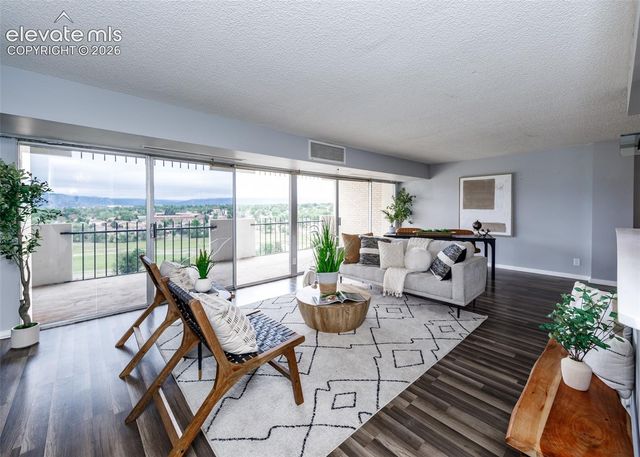 411 Lakewood Circle A1106, Colorado Springs, CO 80910