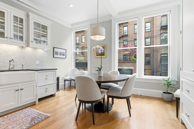 319 Beacon Street, Boston, MA 02116