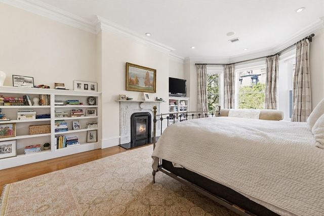 319 Beacon Street, Boston, MA 02116