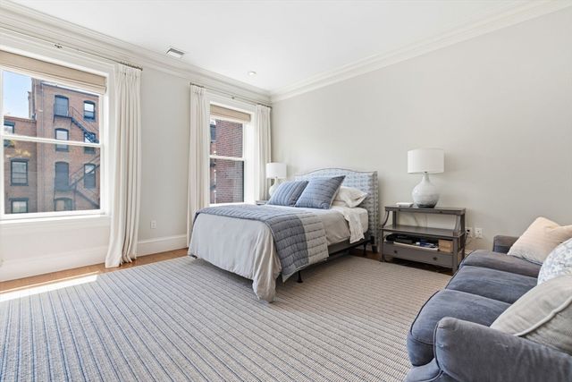 319 Beacon Street, Boston, MA 02116