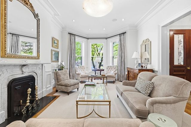 319 Beacon Street, Boston, MA 02116