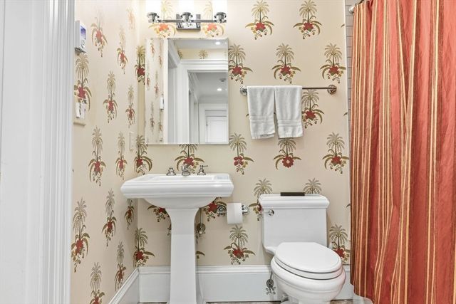 319 Beacon Street, Boston, MA 02116