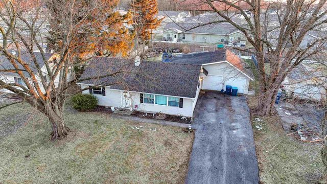 739 Houston Drive, New Haven, IN 46774