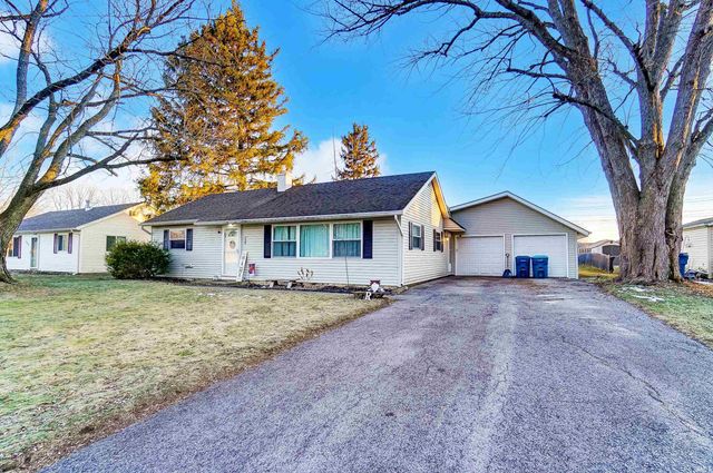 739 Houston Drive, New Haven, IN 46774