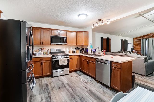 739 Houston Drive, New Haven, IN 46774