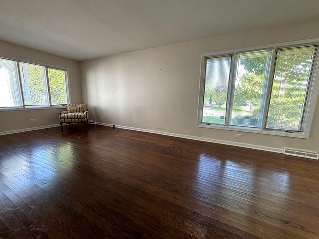 333 Scott Street, Lake Forest, IL 60045