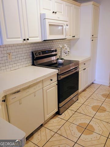 12 Intown Place, Fayetteville, GA 30214