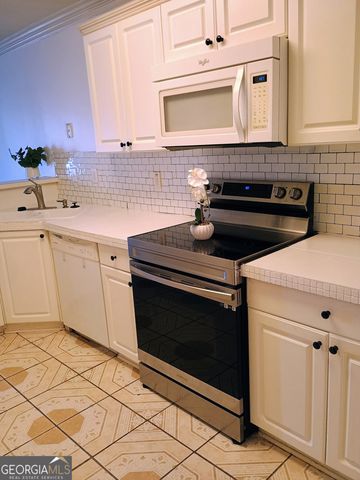 12 Intown Place, Fayetteville, GA 30214