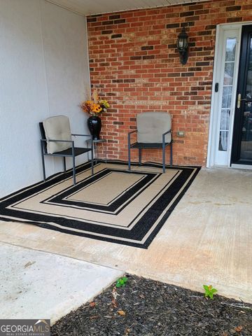 12 Intown Place, Fayetteville, GA 30214