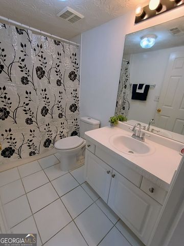 12 Intown Place, Fayetteville, GA 30214