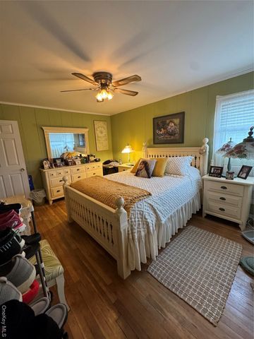 68 Howard Avenue, Freeport, NY 11520