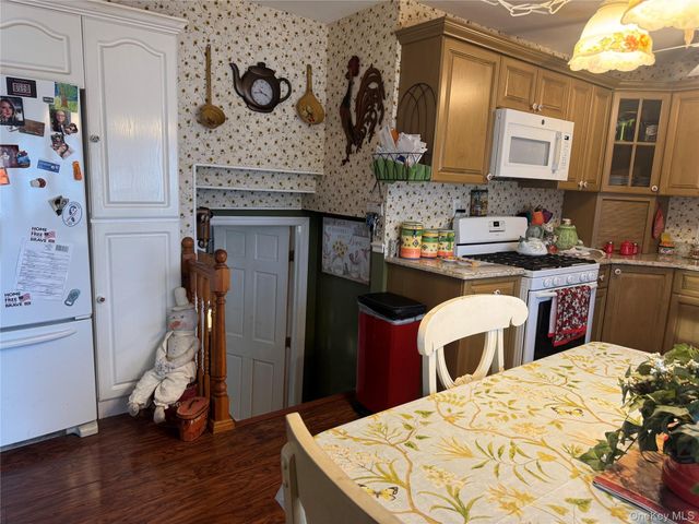 68 Howard Avenue, Freeport, NY 11520