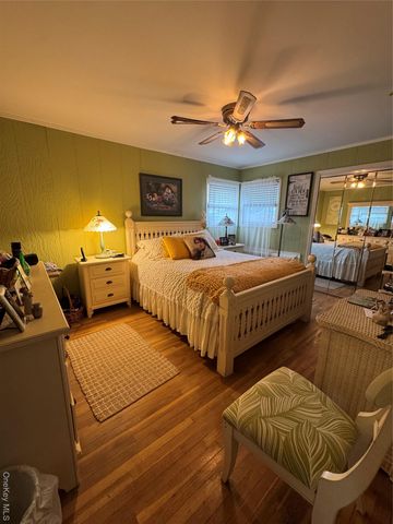 68 Howard Avenue, Freeport, NY 11520