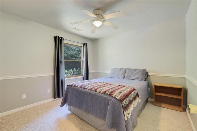 9521 Sicard Flat Rd, Browns Valley, CA 95918