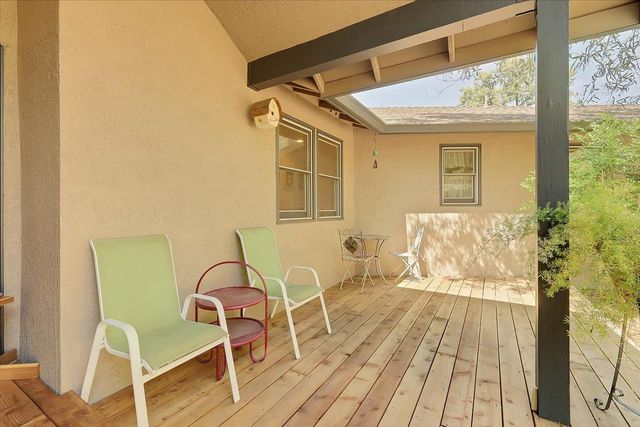 9521 Sicard Flat Rd, Browns Valley, CA 95918