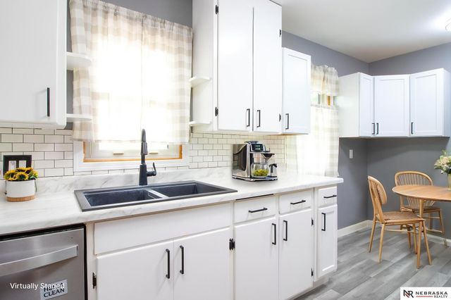 2615 S 55 Street, Lincoln, NE 68506