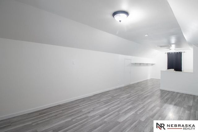2615 S 55 Street, Lincoln, NE 68506