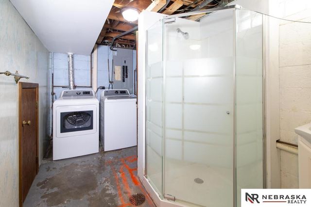 2615 S 55 Street, Lincoln, NE 68506