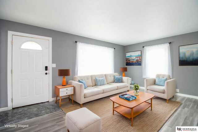 2615 S 55 Street, Lincoln, NE 68506