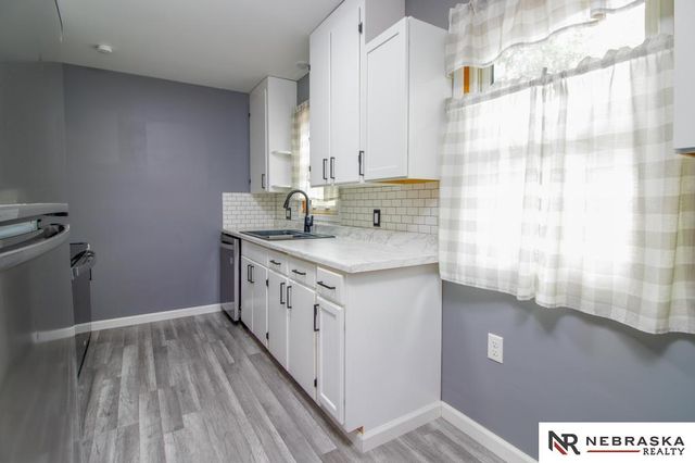 2615 S 55 Street, Lincoln, NE 68506