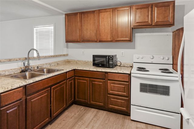 1205 Kimbrough Street, White Settlement, TX 76108