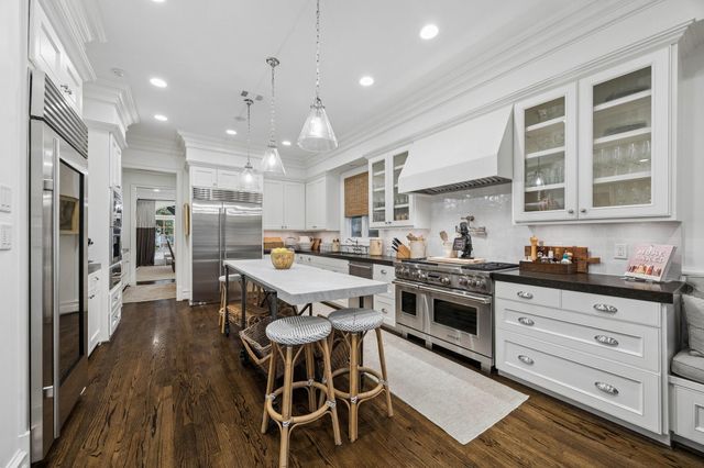 3036 Locke Lane, Houston, TX 77019