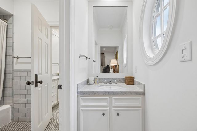 3036 Locke Lane, Houston, TX 77019