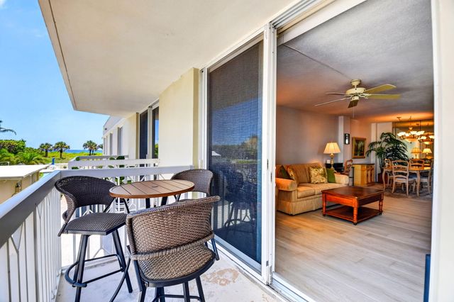 125 S OCEAN Avenue 211, Palm Beach Shores, FL 33404