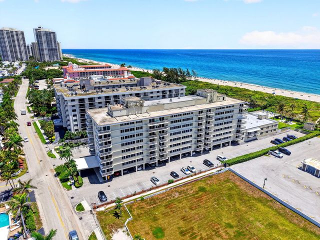 125 S OCEAN Avenue 211, Palm Beach Shores, FL 33404