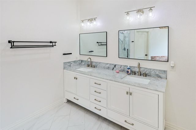 16114 Arborlea Drive, Friendswood, TX 77546