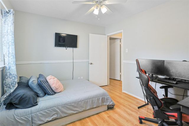 16114 Arborlea Drive, Friendswood, TX 77546