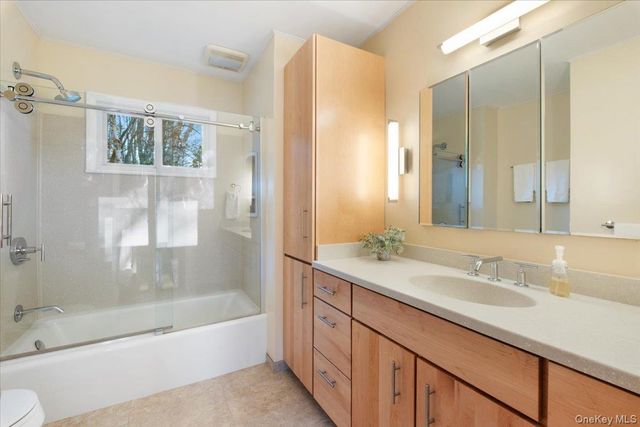 34 Western Drive, Ardsley, NY 10502