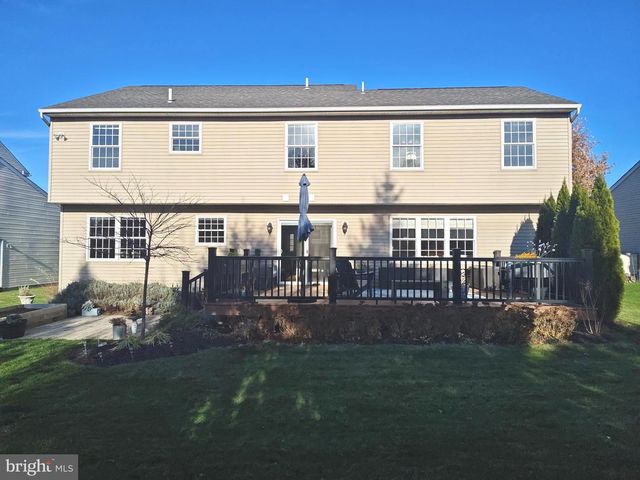 319 PENNINGTON WAY, Perkasie, PA 18944