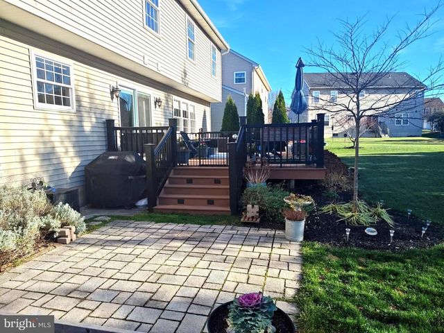 319 PENNINGTON WAY, Perkasie, PA 18944