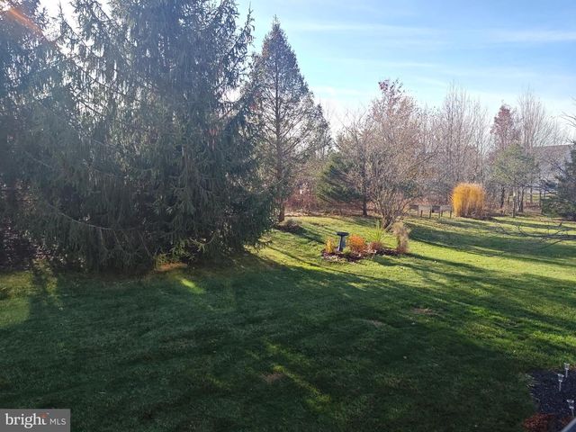 319 PENNINGTON WAY, Perkasie, PA 18944