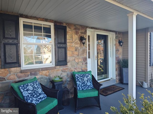 319 PENNINGTON WAY, Perkasie, PA 18944