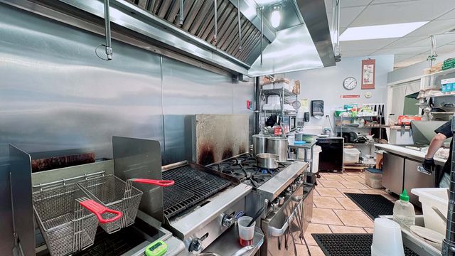 2360 N Neva Avenue, Chicago, IL 60707