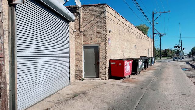 2360 N Neva Avenue, Chicago, IL 60707