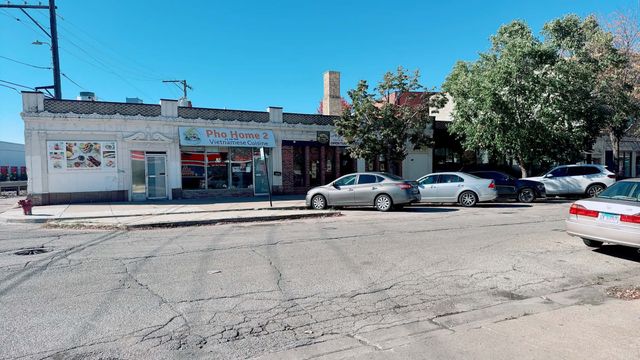 2360 N Neva Avenue, Chicago, IL 60707