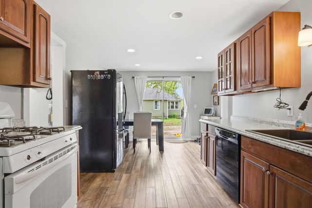 5686 Verta Drive NE, Belmont, MI 49306