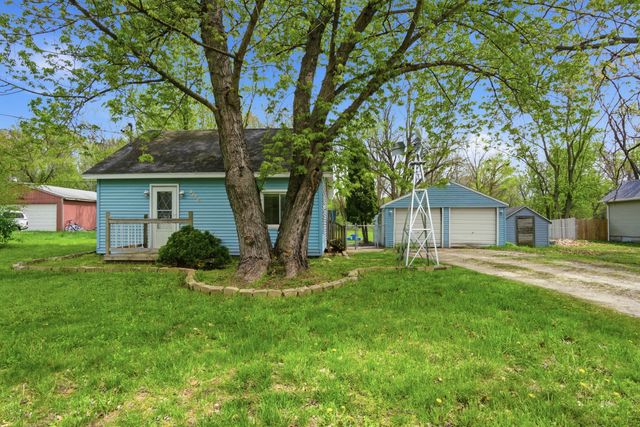 5686 Verta Drive NE, Belmont, MI 49306